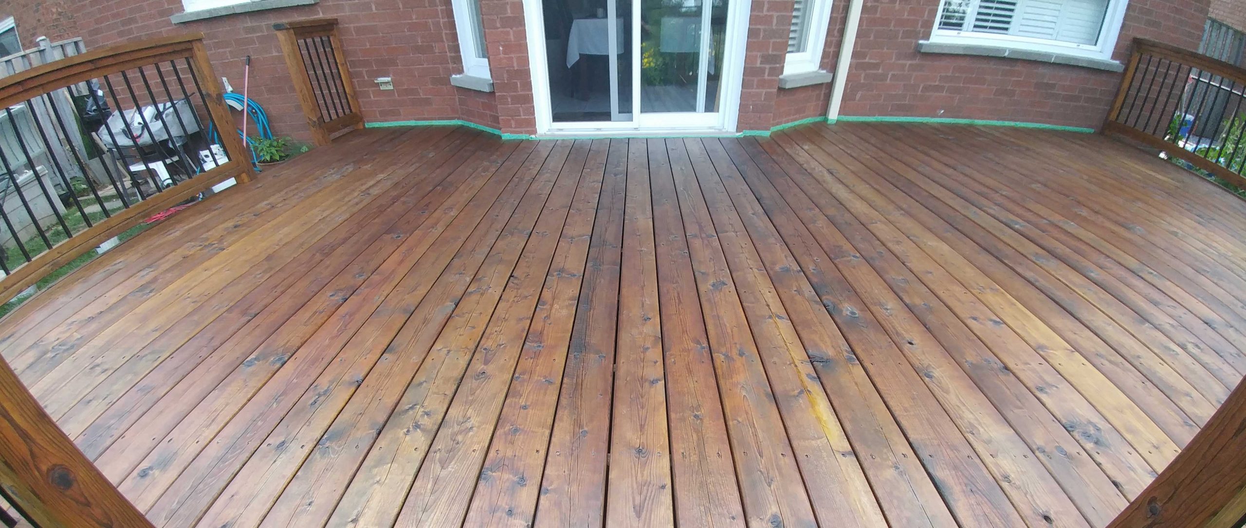 Staining of Decks and Fences